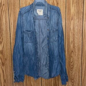 Abercrombie & fitch top